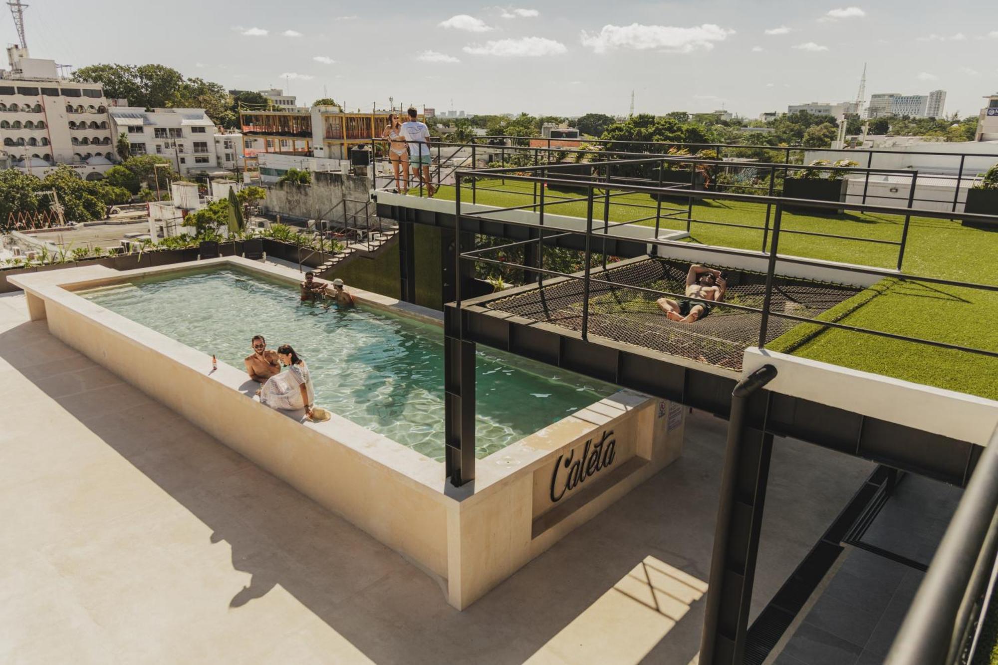 Caleta Hostel Rooftop & Pool Cancún Eksteriør bilde