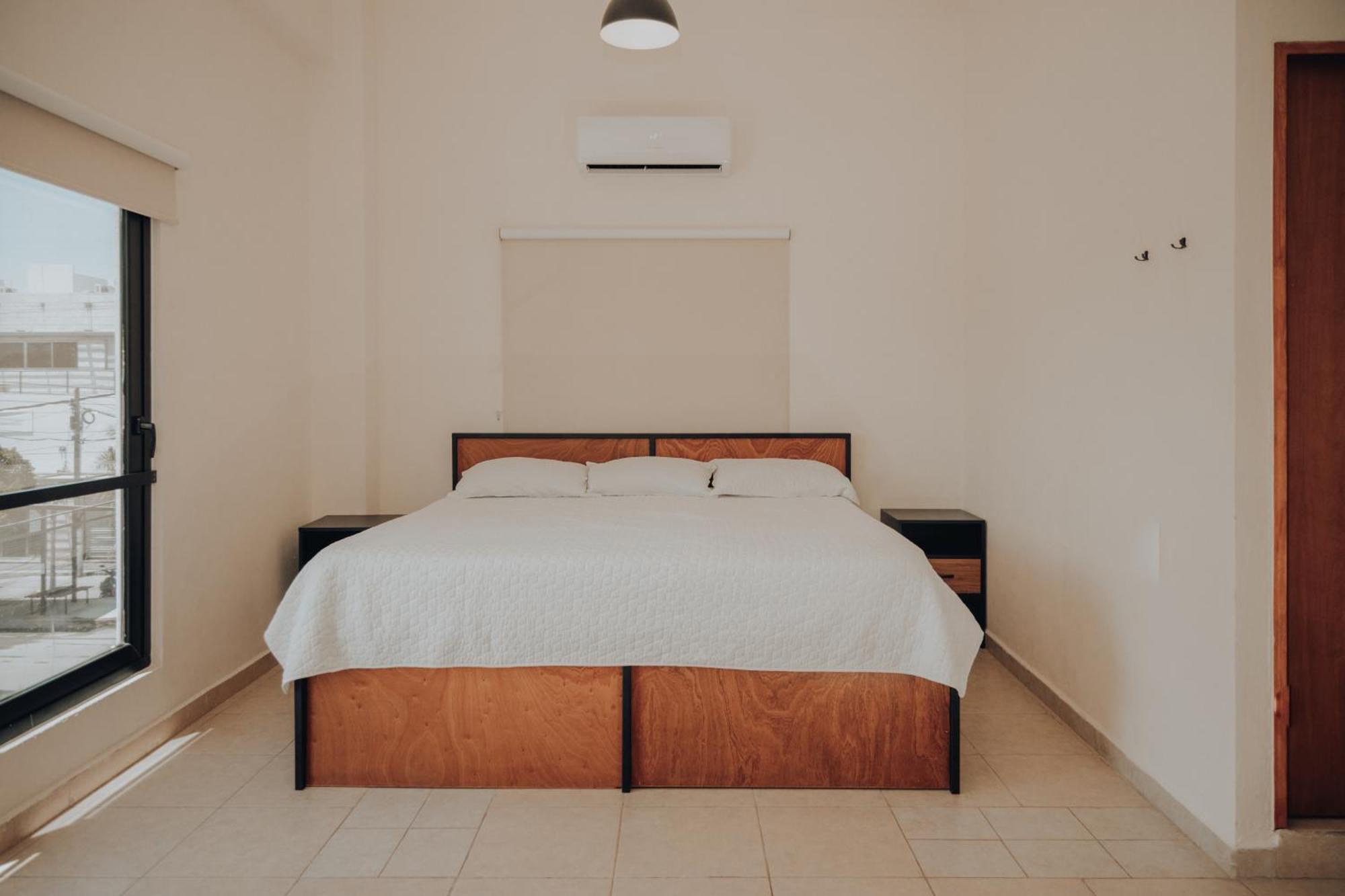 Caleta Hostel Rooftop & Pool Cancún Eksteriør bilde